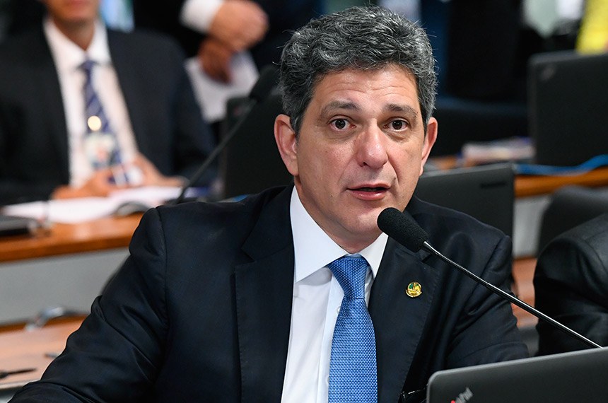 Rogerio Carvalho rebate acusacao do PSDB sobre disparo em massa tentam um desgaste