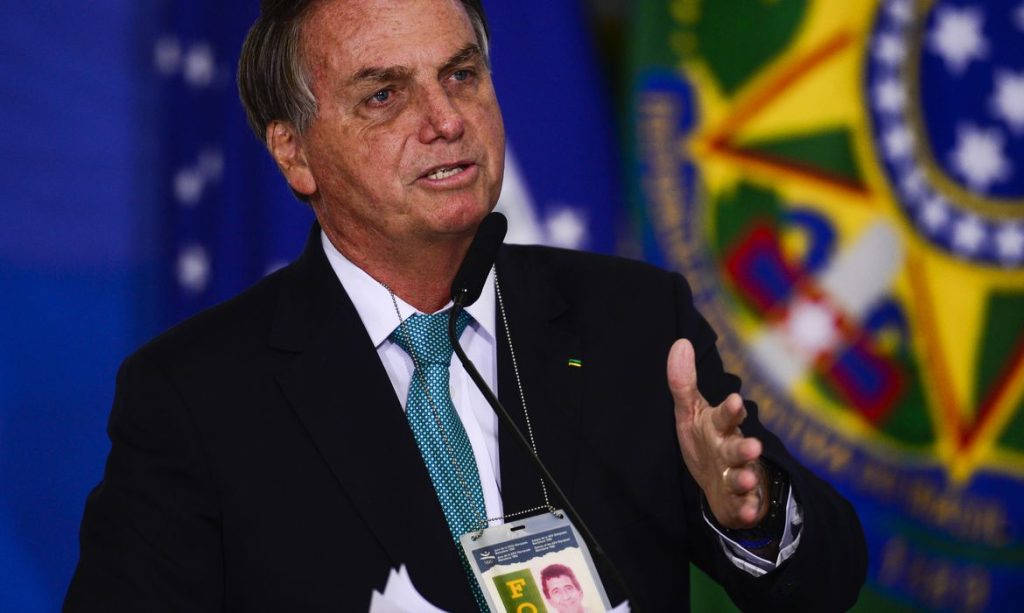 Se Lula for eu vou junto diz Bolsonaro sobre participacao em debates no 1° turno