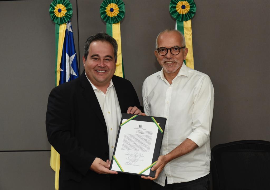 Vinicius Porto afirma que ainda e cedo para debater sucessao de Edvaldo Nogueira