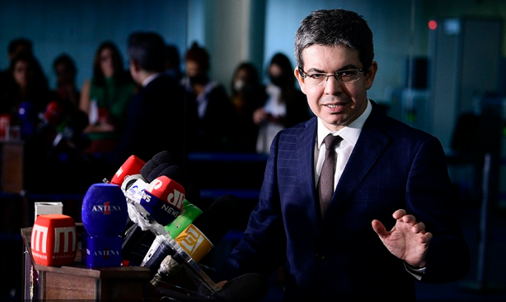 senador