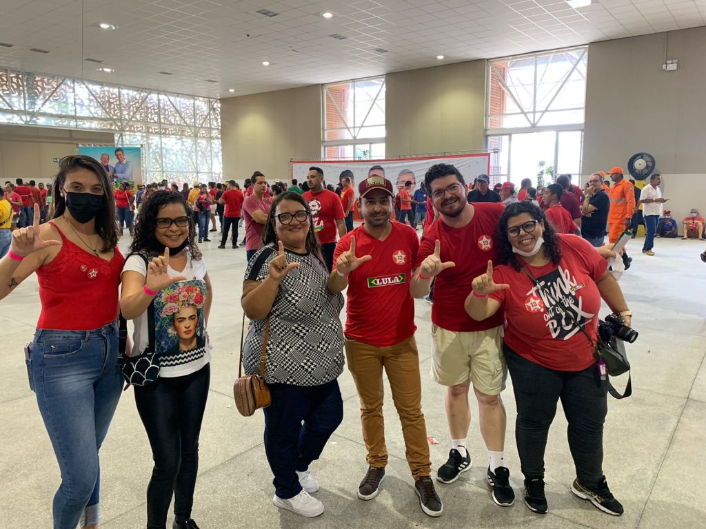 ‘Nossa ultima esperanca de um Brasil melhor e Lula afirmam apoiadores sergipanos