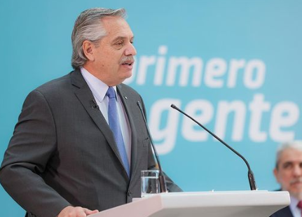Alberto Fernadez