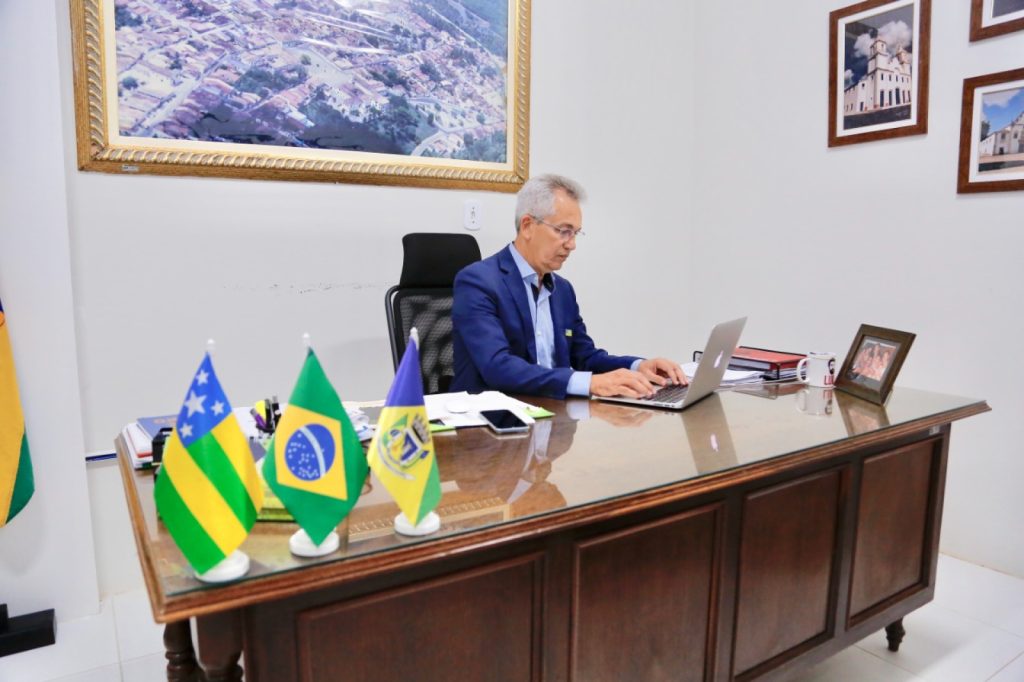 MP da prazo de 20 dias para prefeito de Sao Cristovao esclarecer sobre denuncia de superfaturamento pandemia