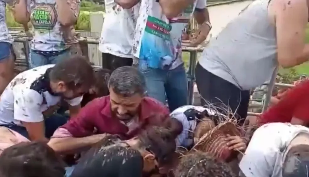 MP propoe multa ou prestacao de servico comunitario a suspeito de agredir jornalistas em Capela