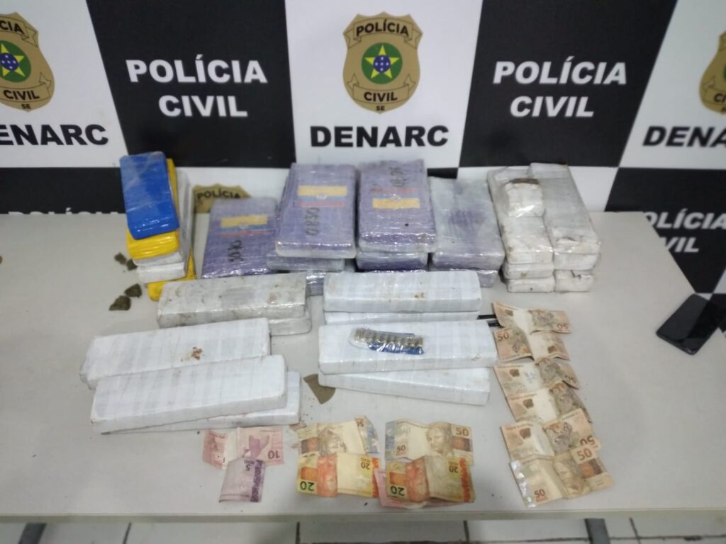 Operacao prende suspeito de comandar trafico de drogas no Santa Maria