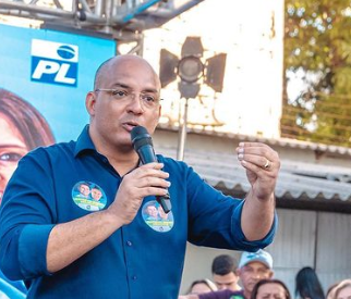 Adir Machado e rifado de lista de candidatos a federal e Valdevan 90 assume posto apos convencao do PL