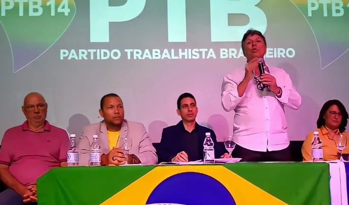 Apos desistir de candidatura ao Governo Joao Fontes declara apoio a Valmir de Francisquinho
