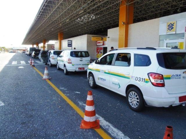 Auxilio Taxi 66 cidades sergipanas aderem ao beneficio que pode pagar ate R1000 a