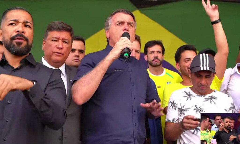Bolsonaro excludente de ilicitude