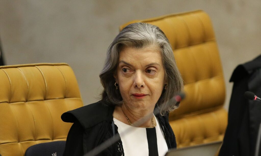 Carmen Lucia e eleita ministra efetiva do TSE