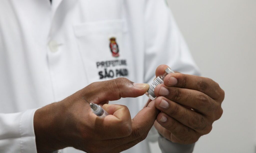 Covid 19 Brasil registra 255 mortes e 309 mil casos em 24 horas
