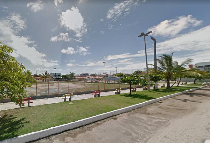 Duas adolescentes sao flagradas traficando droga no Orlando Dantas