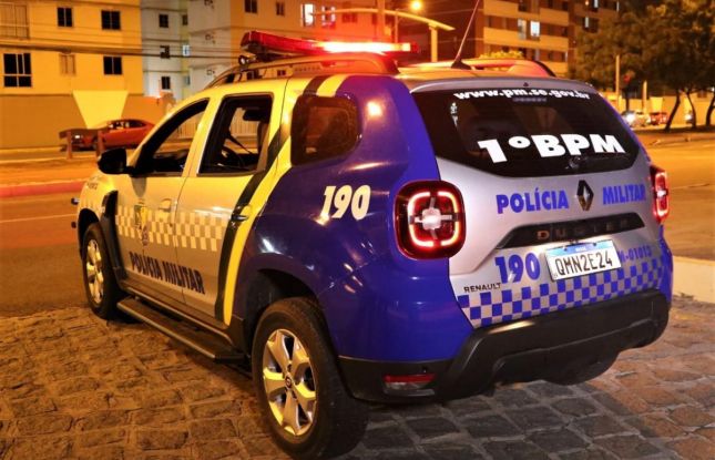 Homem e preso em flagrante furtando fio de torre de telefonia no Orlando Dantas