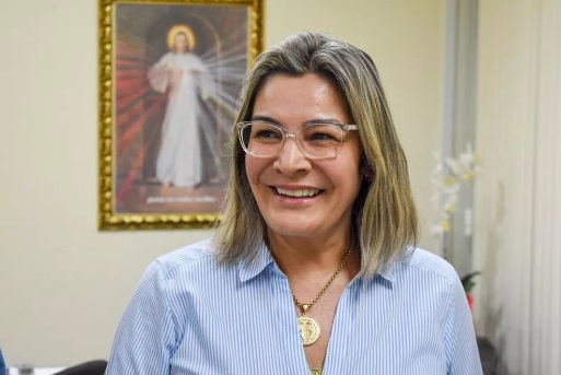 Janier Mota recebe alta hospitalar e continua afastada das atividades politicas