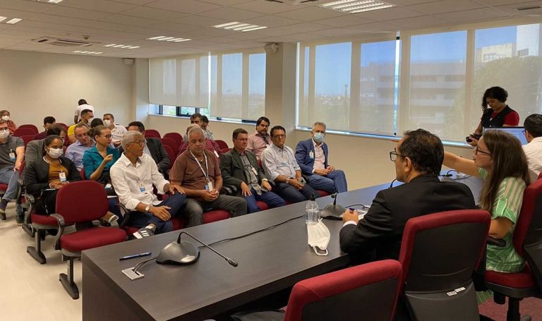 Orgaos e municipios sergipanos discutem contratacao das cooperativas de reciclagem