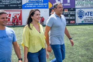 Politica e construir pontes e nao muros afirma Danielle Garcia sobre apoio do grupo Reis