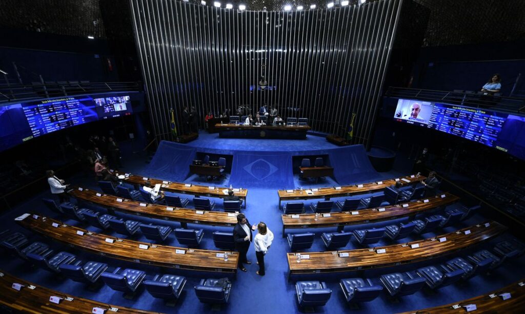 Senado aprova PL que acaba com autorizacao obrigatoria do conjuge para laqueadura
