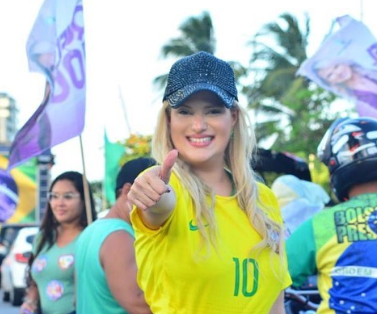 Atencao a familias chefiadas por maes solo e uma das pautas da advogada Raquel Tavares candidata a estadual