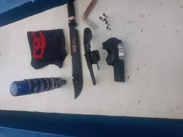 Atirador invade colegio e mata estudante cadeirante na Bahia nesta segunda 26 e1664199599812