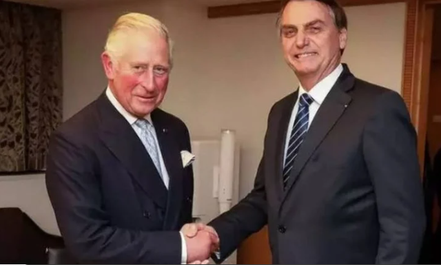 Bolsonaro e rei charles