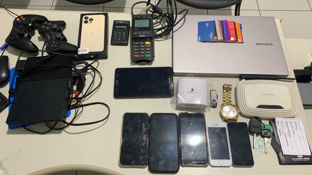 Homem e preso por suspeita de desviar mais de R 200 mil de ponto bancario em Tobias Barreto