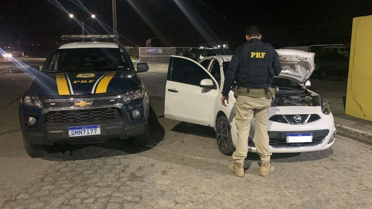 Motorista e preso em flagrante com carro clonado na BR 235