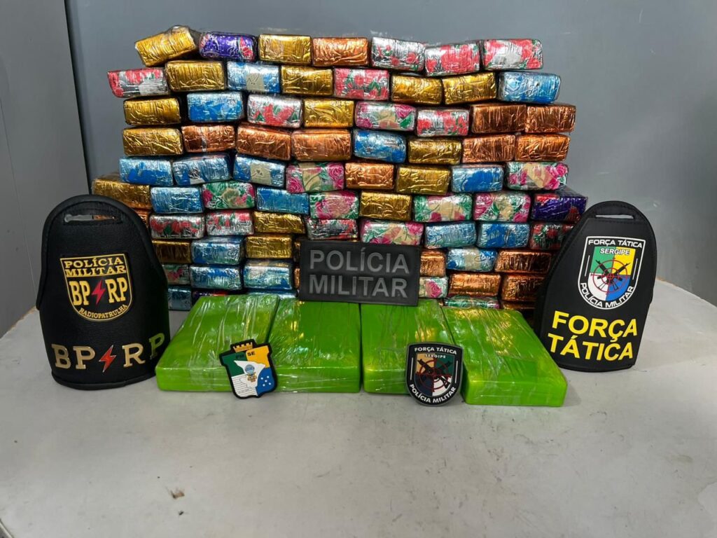 Policia Militar apreende 66kg de drogas em Socorro