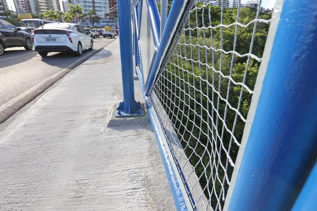 Ponte da Coroa do Meio volta a sofrer atos de vandalismo