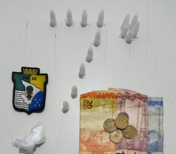 Suspeito de trafico de drogas e preso