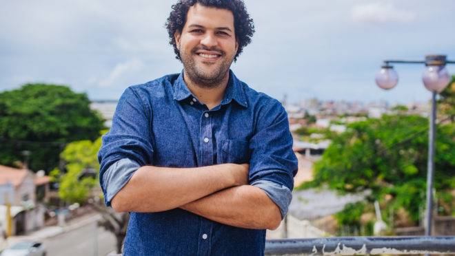 Vai perder mais uma na justica e continuar enganando o povo diz Alexis Pedrao sobre Valmir