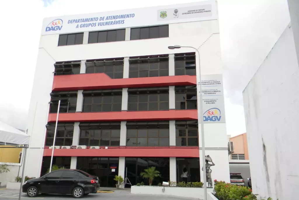 Apos denuncia condenado por estupro de vulneravel e preso em Aracaju