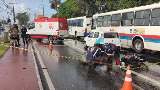 Copo de vidro provocou morte de motociclista apos colisao na Zona Sul de Aracaju