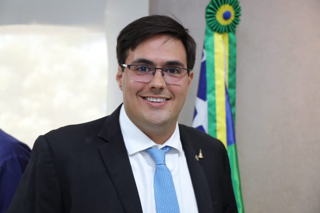 Talysson de Valmir e reconduzido a Alese nesta terca