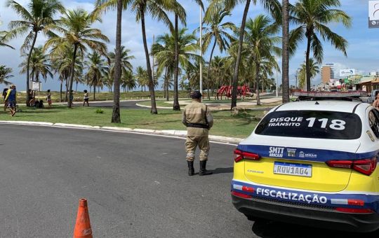 Transito na Orla de Atalaia e alterado para corrida de rua neste domingo 16
