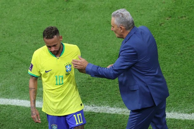 Copa do Qatar Apos lesoes Neymar e Danilo estao fora do jogo contra Suica