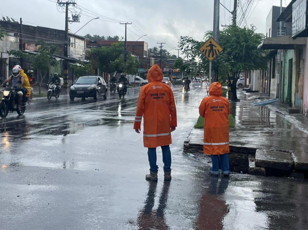 Defesa Civil emite alerta de chuva para proximas 24h em Aracaju