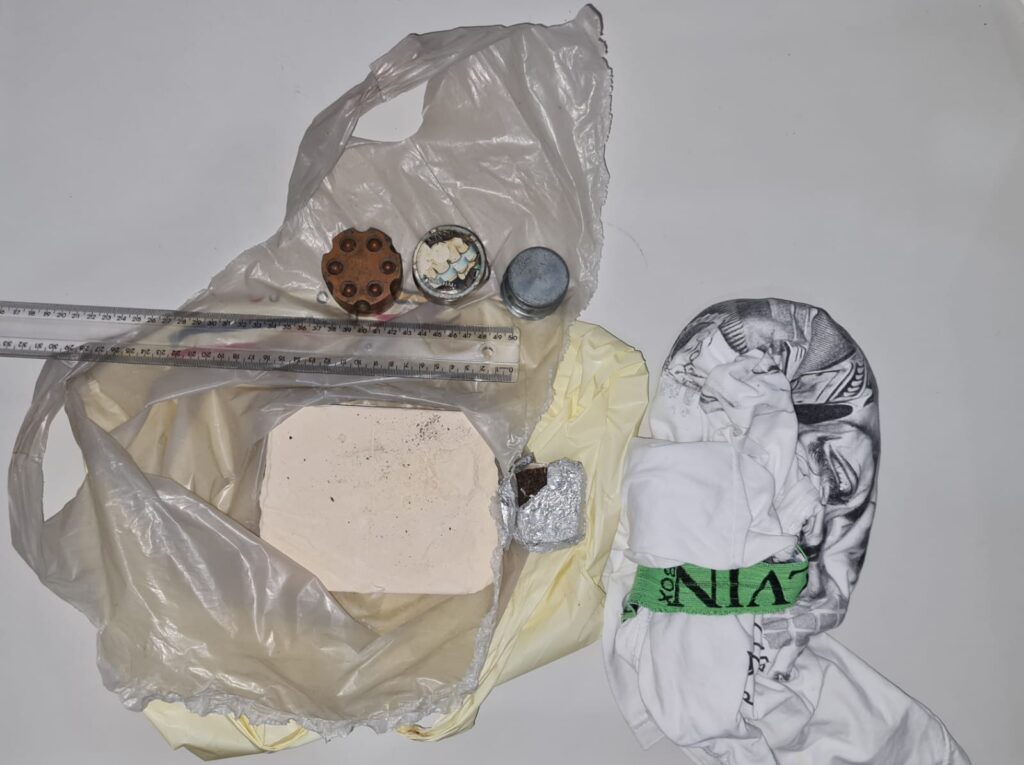 Homem e preso com pasta base de cocaina avaliada em R 50 mil