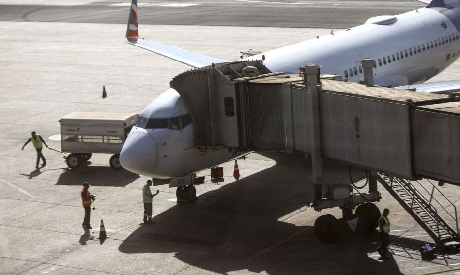 Petrobras eleva preco de querosene de aviacao em 73