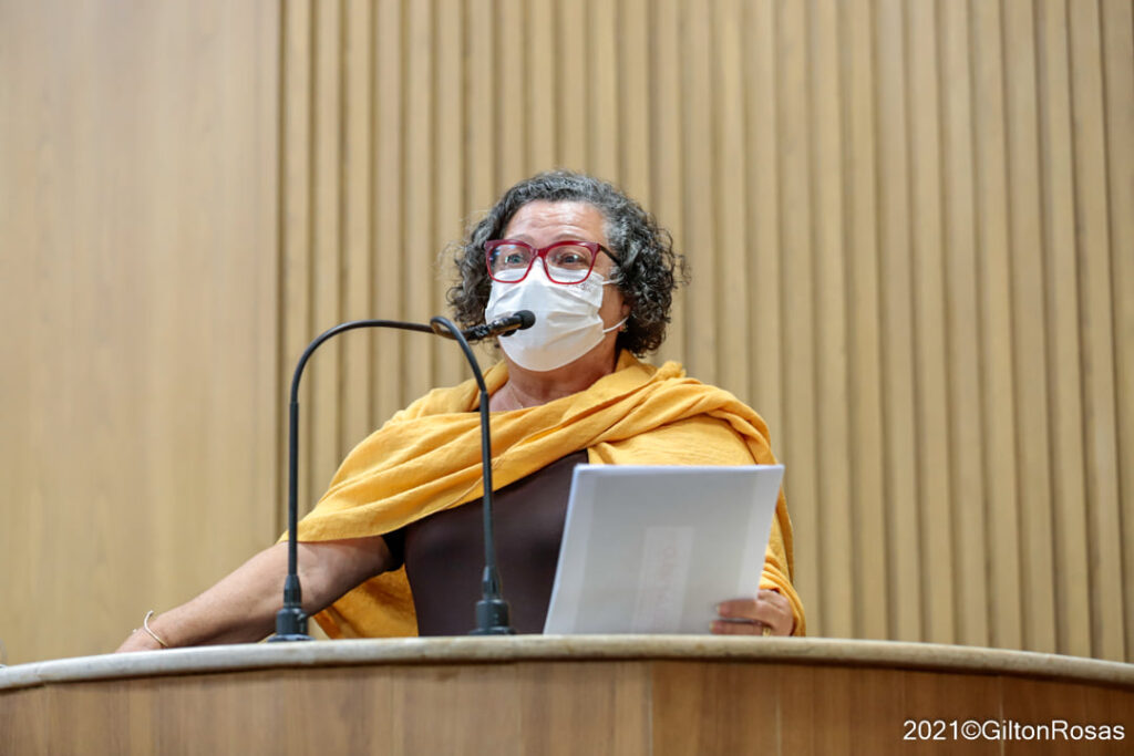 Professora Angela pede cancelamento do titulo de cidadania aracajuana do ministro da Saude
