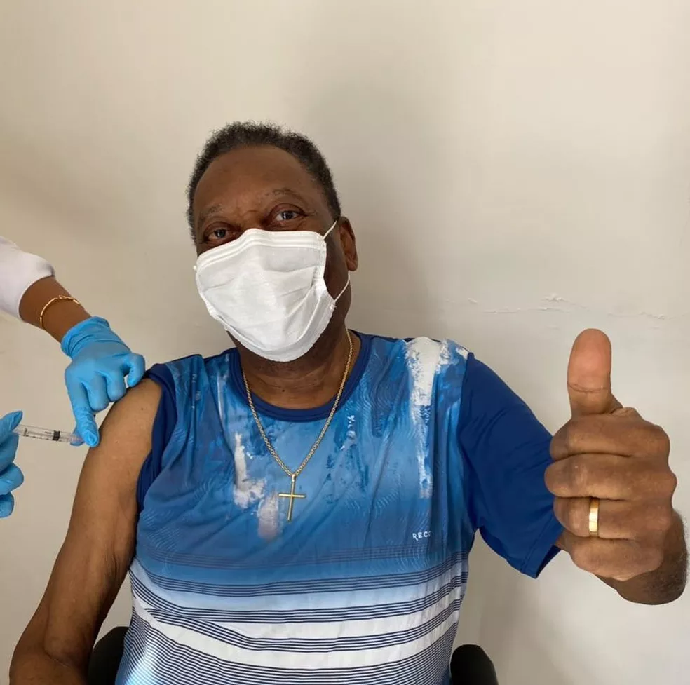 Apos ser internado Pele tem melhora progressiva do estado geral