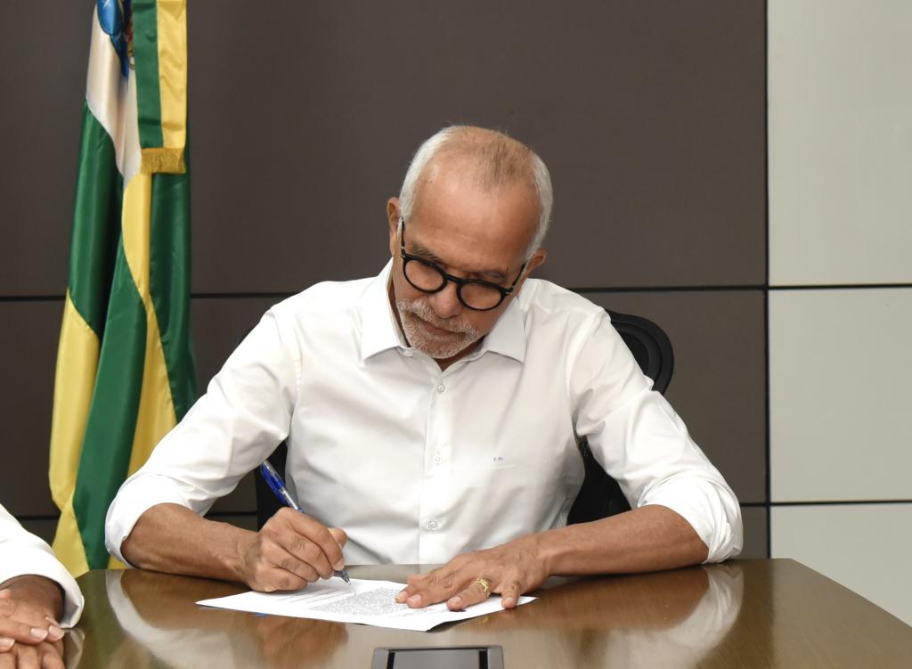 Copa do Mundo Orgaos municipais de Aracaju funcionarao ate as 10h30 nesta sexta feira 9