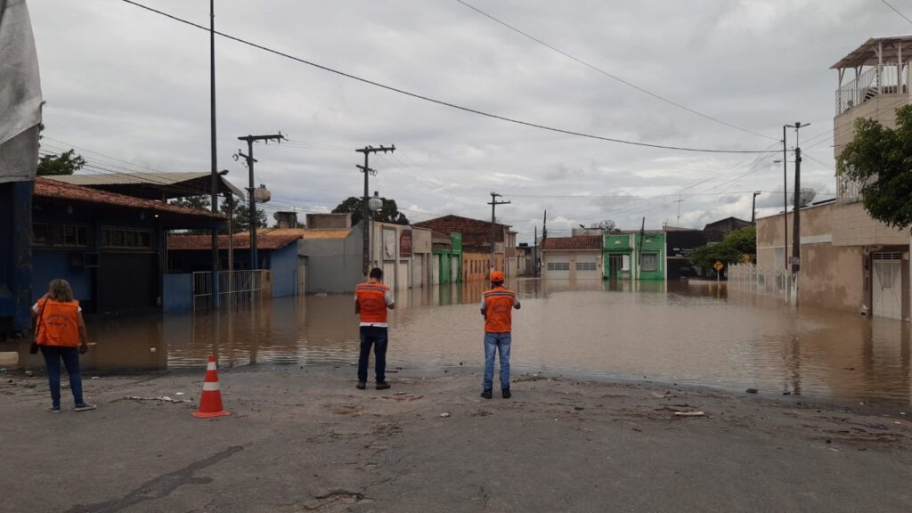 Fortes chuvas em Tobias Barreto deixam 73 pessoas desalojadas e 30 desabrigadas