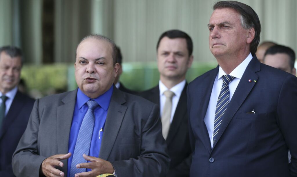 MP de Contas ingressa com pedido de bloqueio dos bens de Bolsonaro Ibaneis e Torres por atos criminosos no Distrito Federal