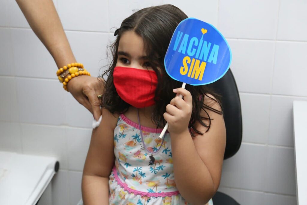 vacinacao Pfizer criancas