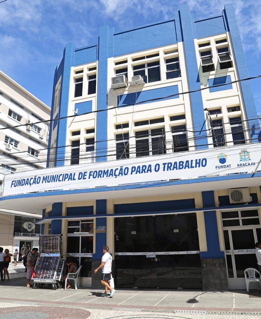 Fundat anuncia 18 novas vagas de emprego em Aracaju