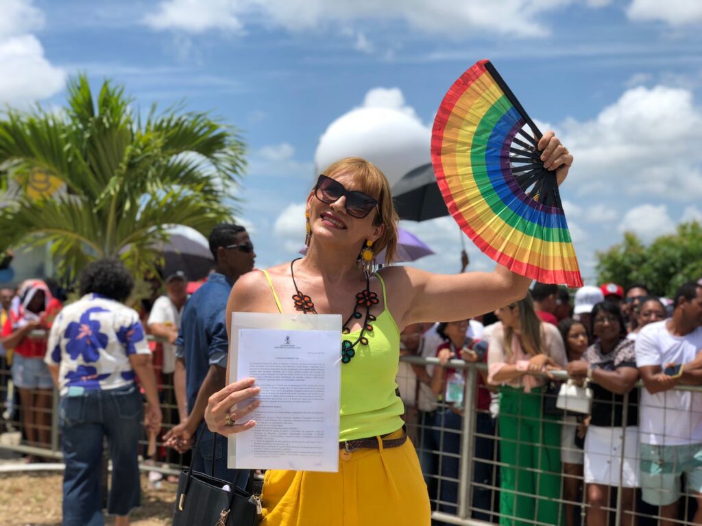 Linda Brasil entrega carta ao presidente Lula com reivindicacoes e situacoes negativas em Sergipe