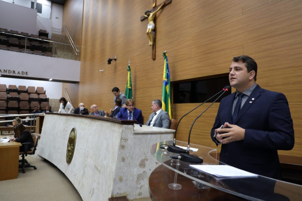 Marcos Oliveira recebe denuncias que nomeacoes de diretores na DER de Propria acontece com ‘alinhamento politico