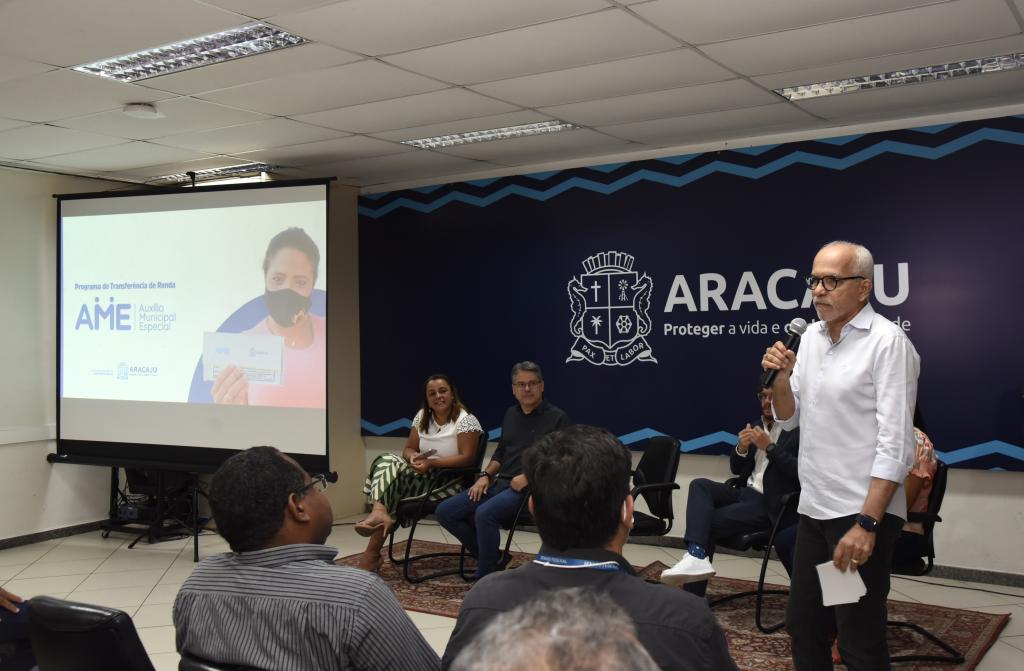 Prefeitura de Aracaju apresenta auxilio municipal para transferencia de renda a 1.500 familias