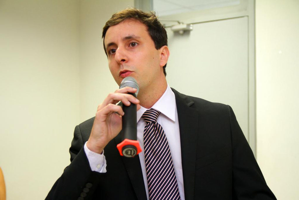 Fabio anuncia Carlos Pinna como novo procurador geral do Estado de Sergipe