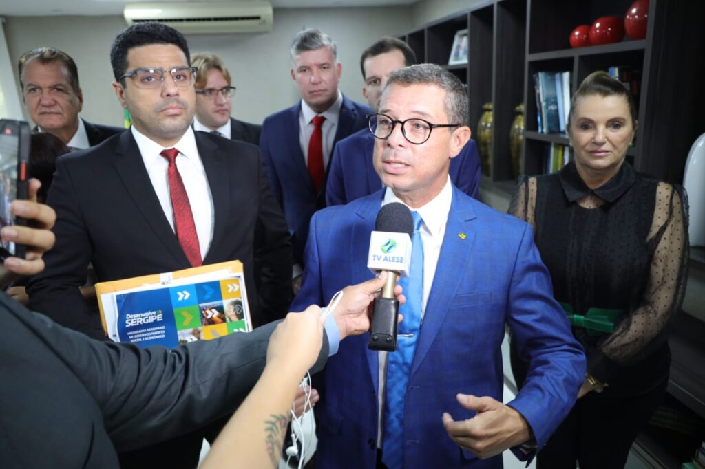 Na Alese Mitidieri entrega PL que reduz ICMS em Sergipe confira outros projetos